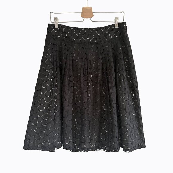 Ann Taylor Black Eyelet Midi Skirt Sz 8 Pleated Embroidered Y2K 90s Cottagecore - Picture 4 of 11